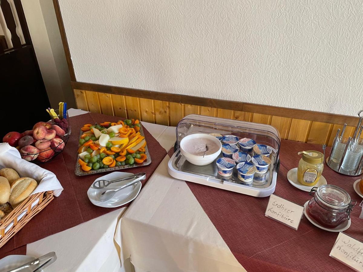 Gasthof Zum Baren Hotel Gernrode  Exterior foto